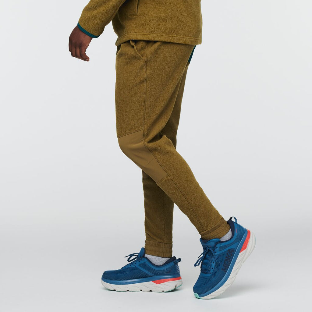Abrazo Fleece Jogger - Men's, Oak, Model Jeremy