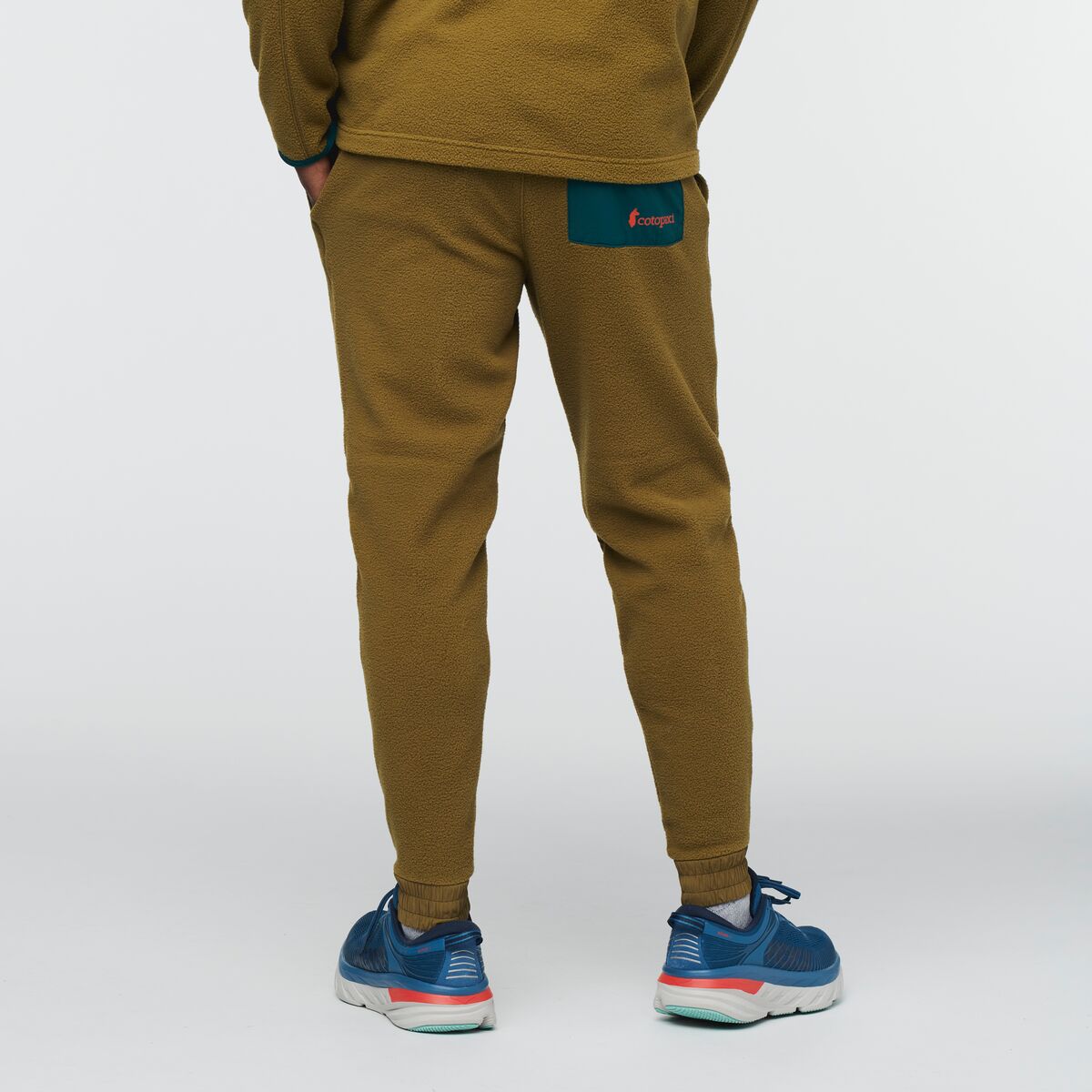 Abrazo Fleece Jogger - Men's, Oak, Model Jeremy