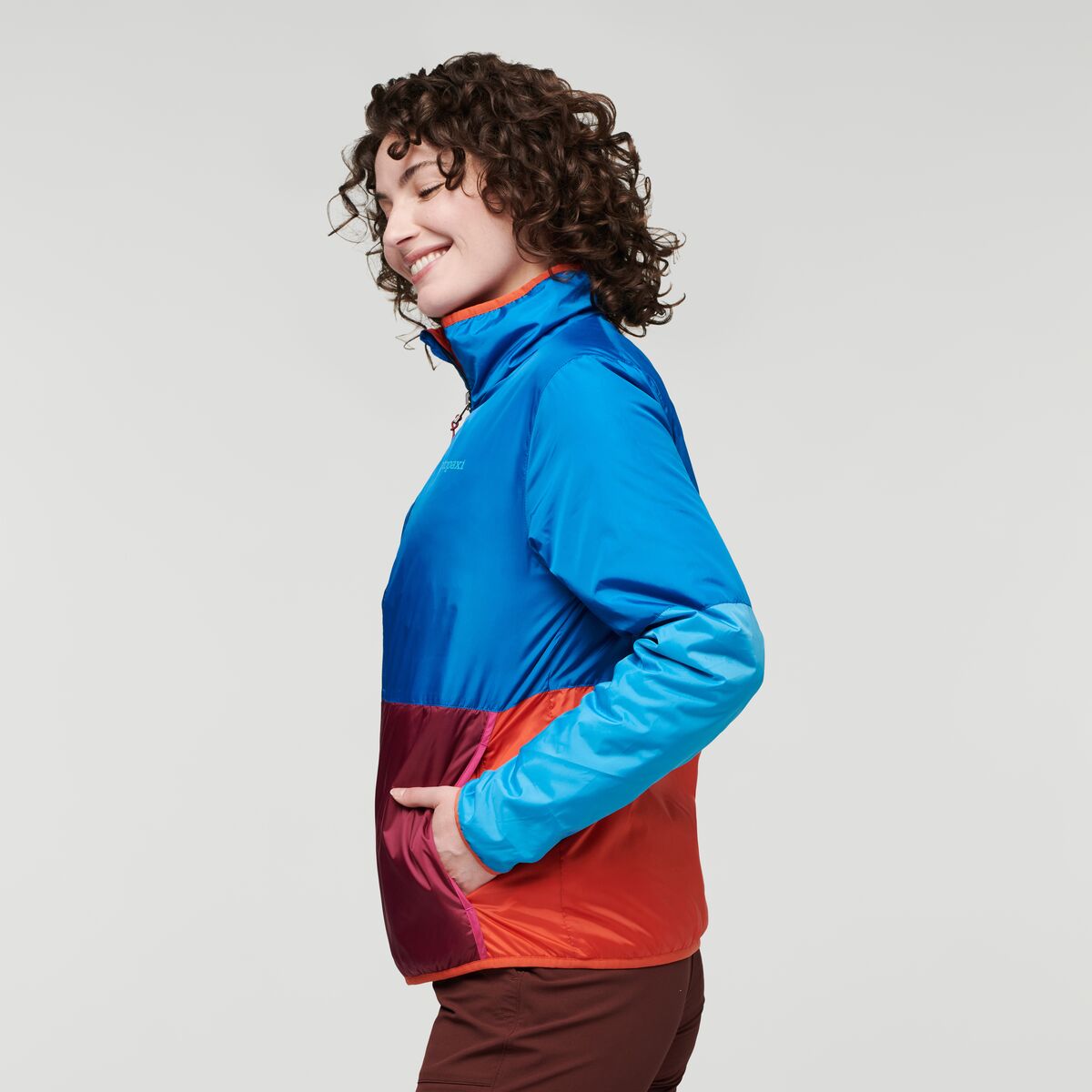 Teca Cálido Jacket - Women's, Rocket Science, Model Courtney