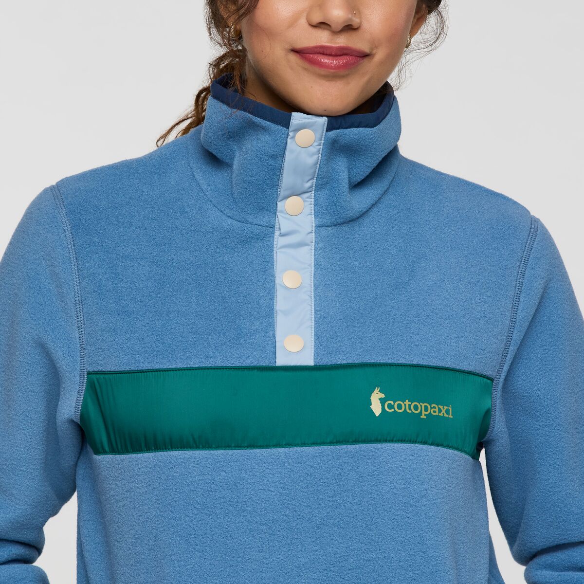 Teca Fleece Pullover - Women's, Chilly, Model Avery