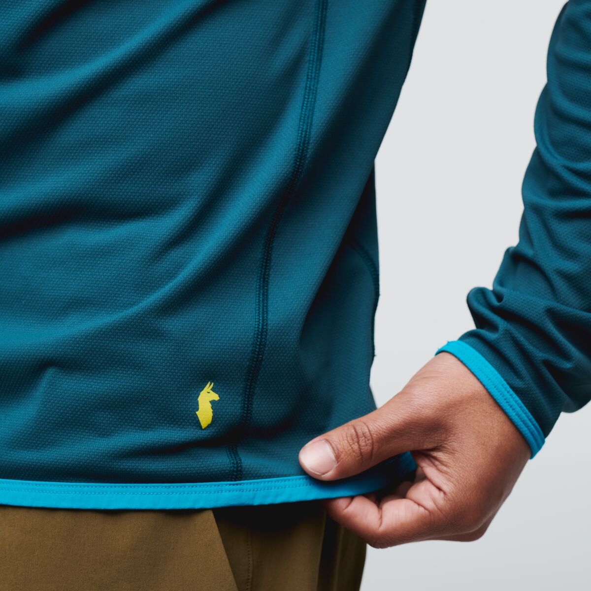 Sombra Sun Hoodie - Men's, Deep Ocean, Model Mario