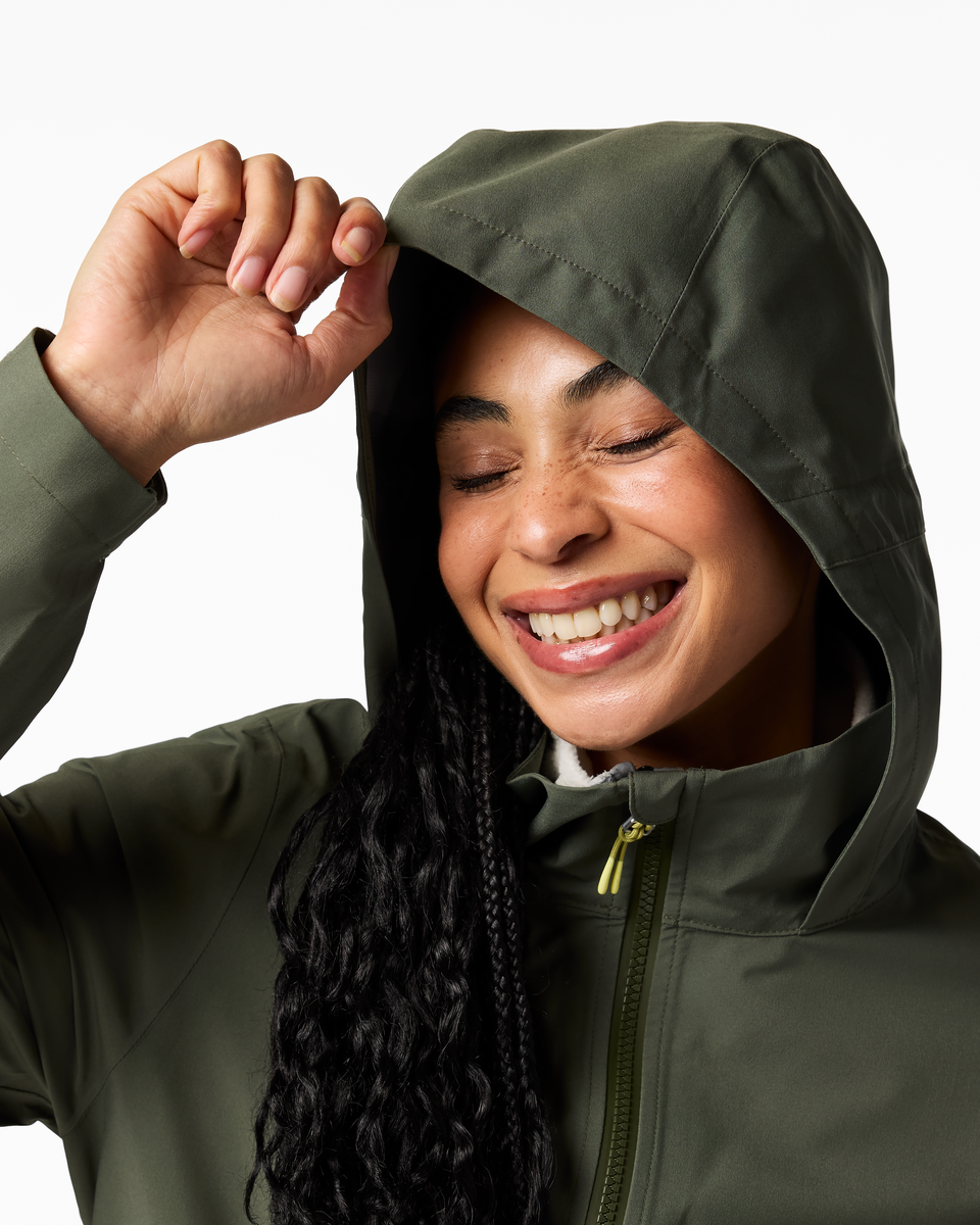 Cielo Rain Trench - Women's, Cotopaxi Fatigue, Model Kalu