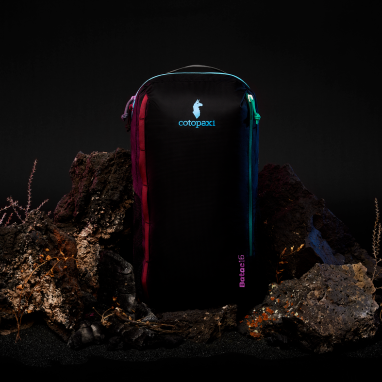 Batac 16L Daypack - Del Día Dark, Del Día Dark