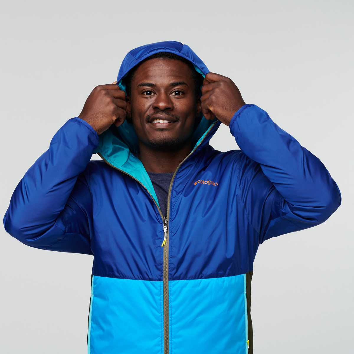 Teca Cálido Hooded Jacket - Men's, The Wave, Model Jeremy