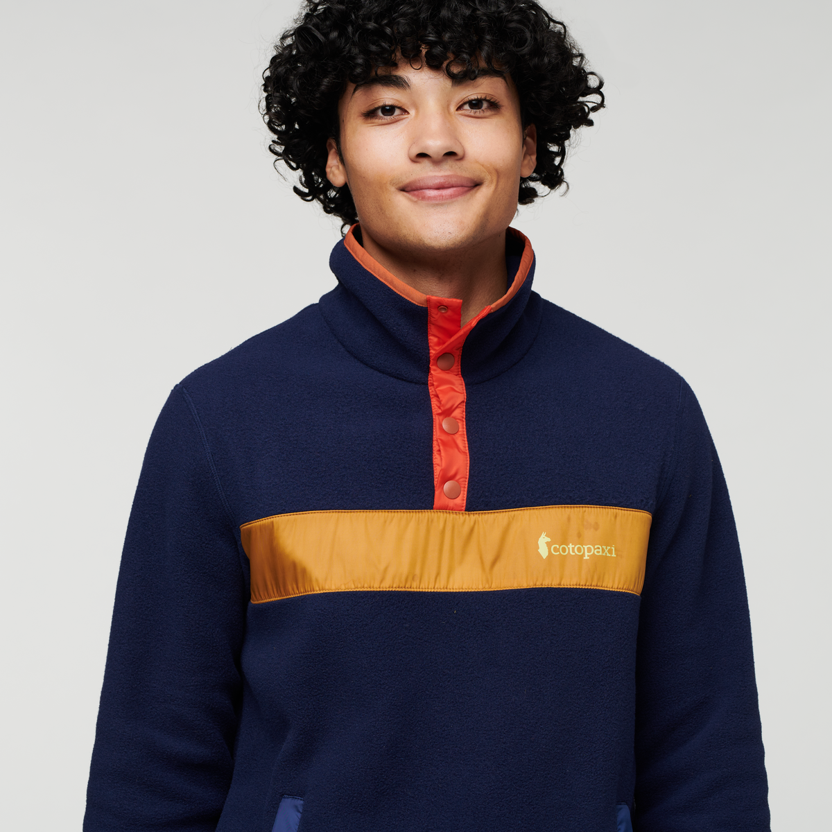 Teca Fleece Pullover - Men's, Campfire, Model Xavier