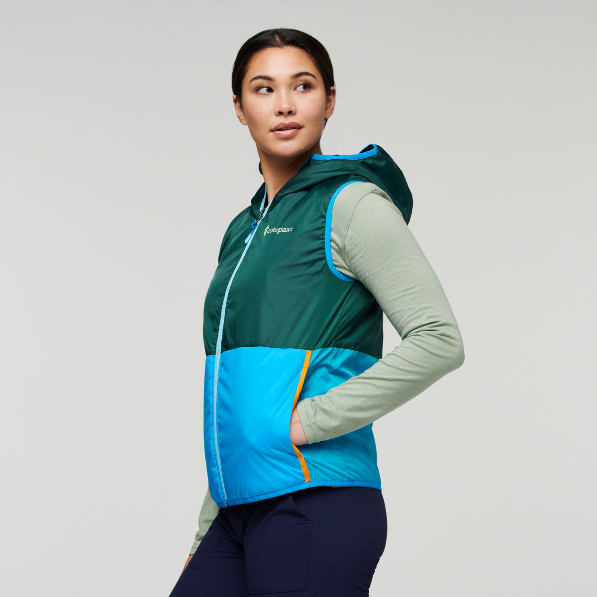 Teca Cálido Hooded Vest - Women's, Pensacola, Model Maile