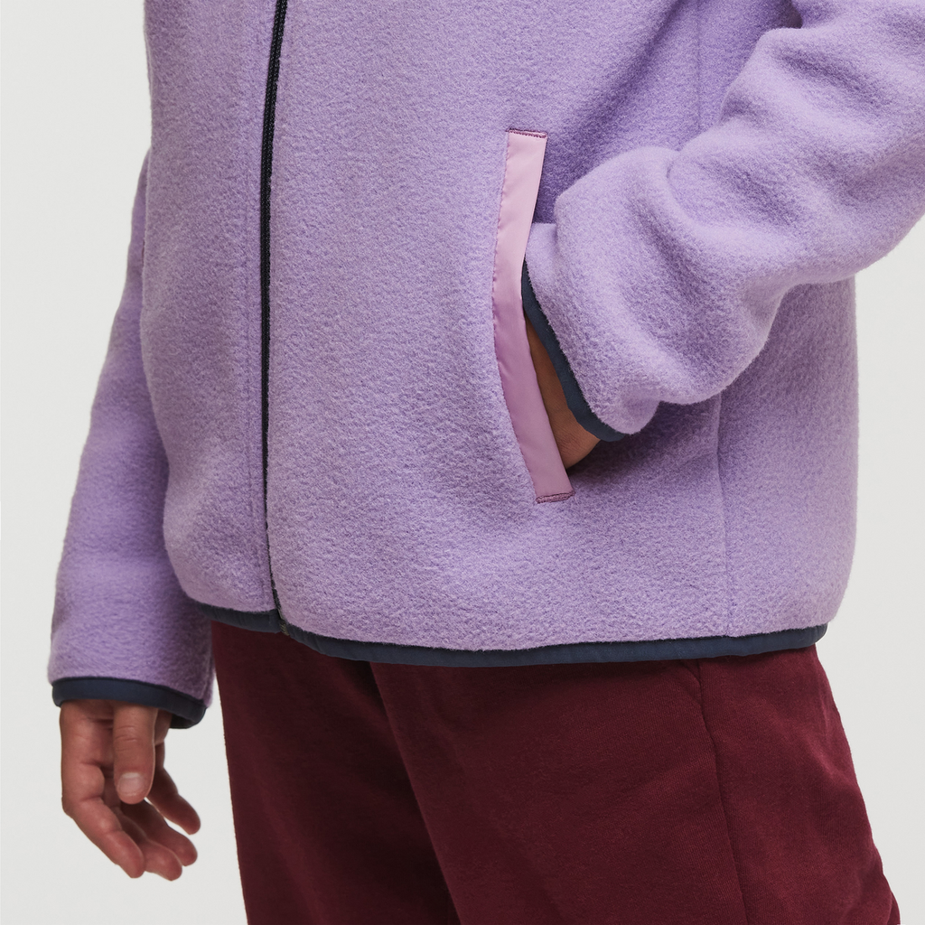 Teca Fleece Jacket - Kids', Flower Power, Model Gemma Nye