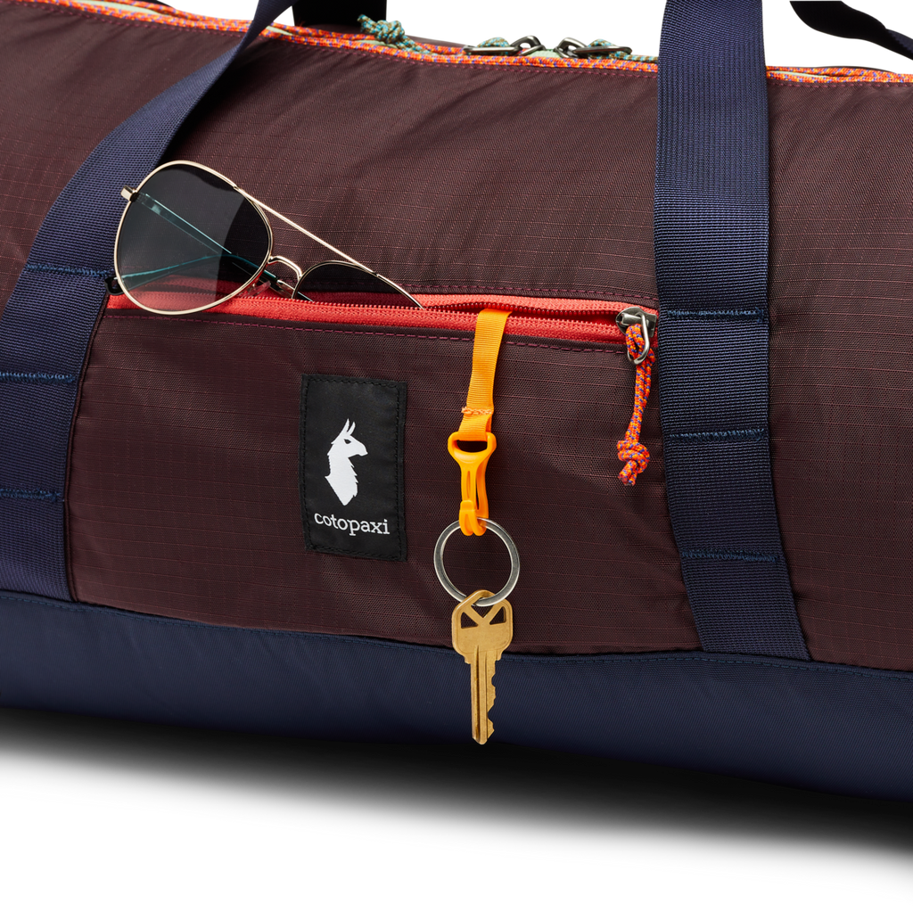 Ligera 32L Duffel Bag - Cada Día, Wine