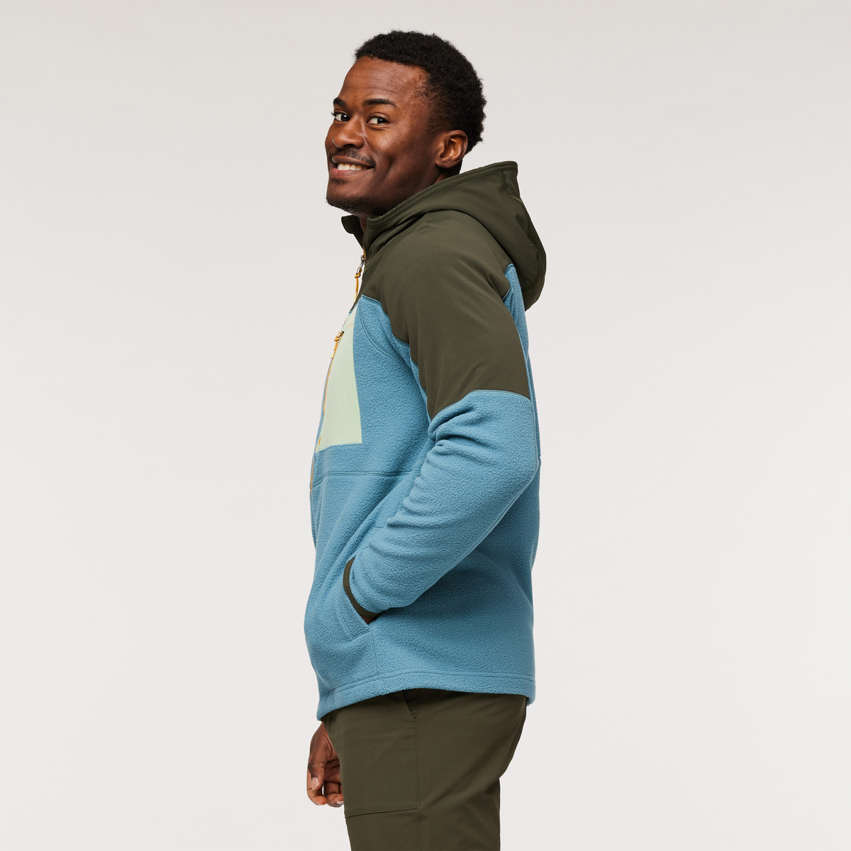 Abrazo Hooded Full-Zip Fleece Jacket - Men's, Woods/Blue Spruce, Model Jeremy