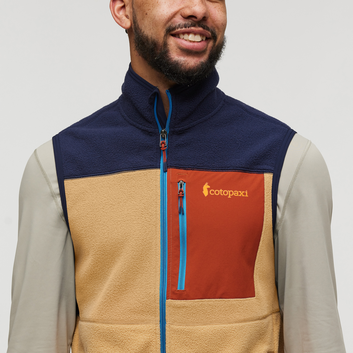 Abrazo Fleece Vest - Men's, Maritime/Birch, Model Alex