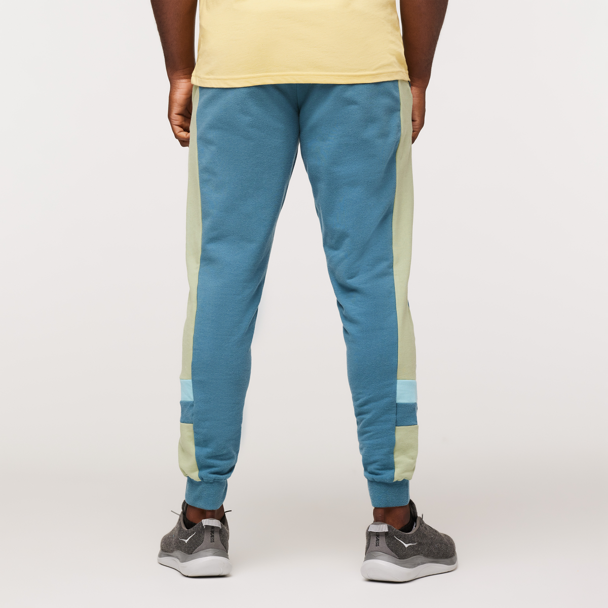 Bandera Organic Jogger - Men's, Blue Spruce, Model Jeremy