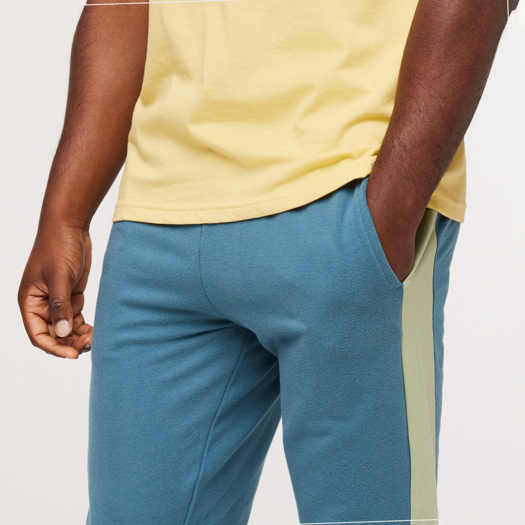 Bandera Organic Jogger - Men's, Blue Spruce, Model Jeremy