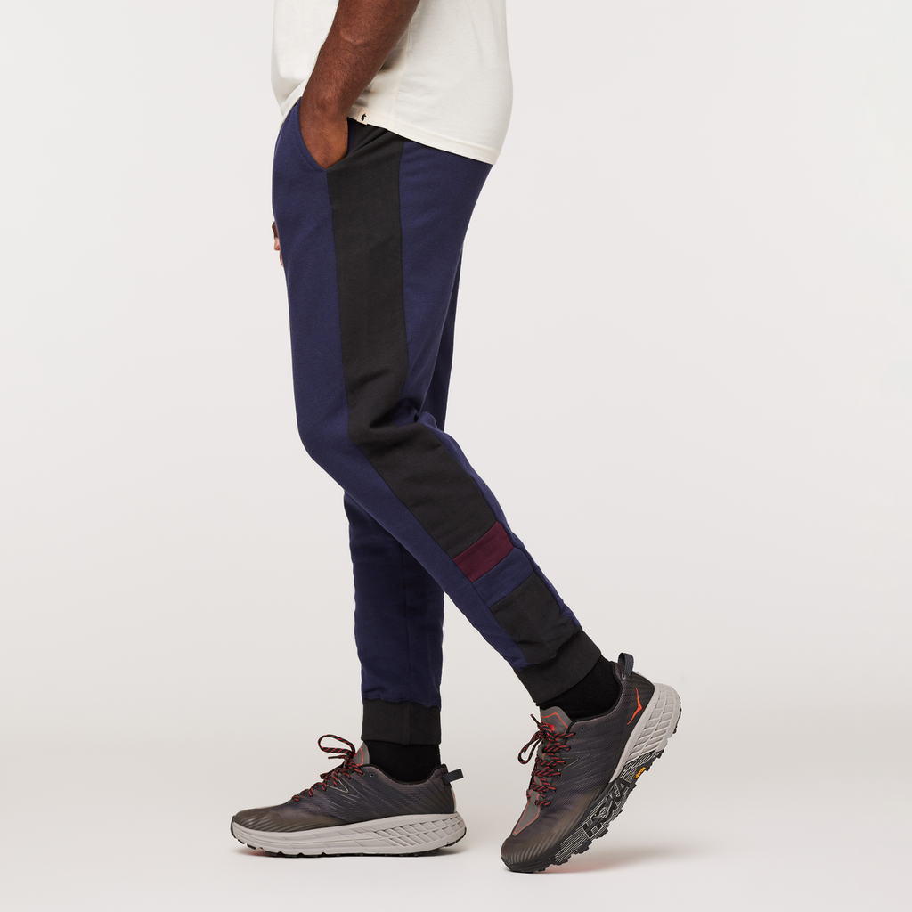 Bandera Organic Jogger - Men's, Maritime, Model Jeremy