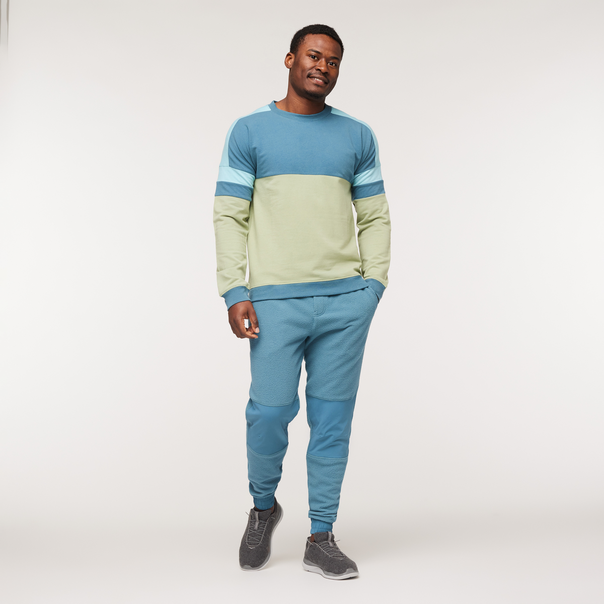 Bandera Sweatshirt - Men's, Blue Spruce/Aspen, Model Jeremy
