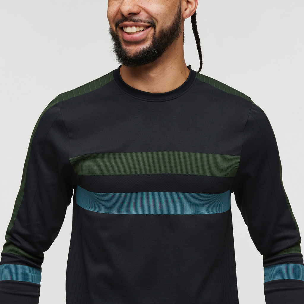 Debajo Seamless Baselayer Crew - Men's, Black Stripes, Model Alex
