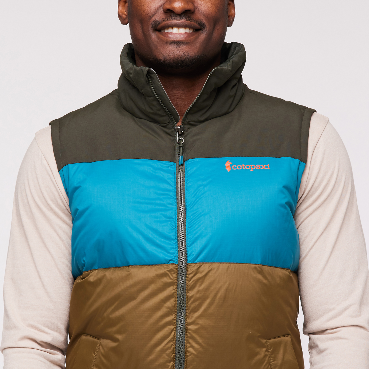 Solazo Down Vest - Men's, Woods/Gulf, Model Jeremy
