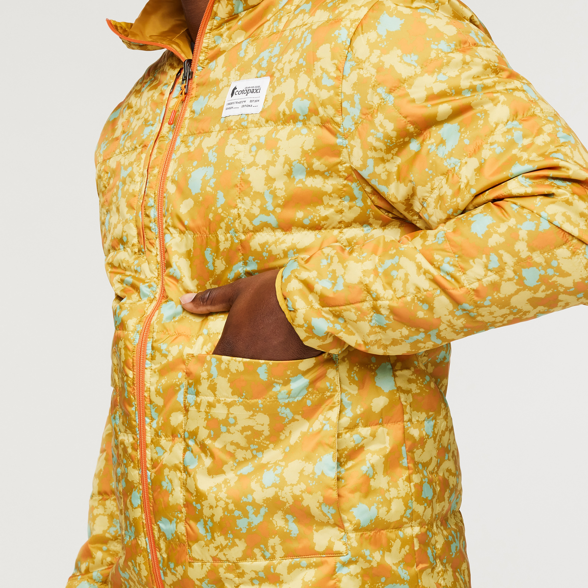 Teca Cálido Hooded Jacket - Print - Men's, Sun Spots, Model Jeremy
