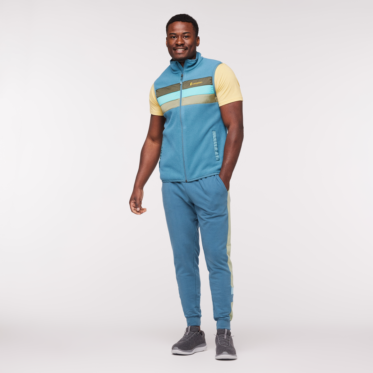 Teca Fleece Vest - Men's, Heron, Model Jeremy