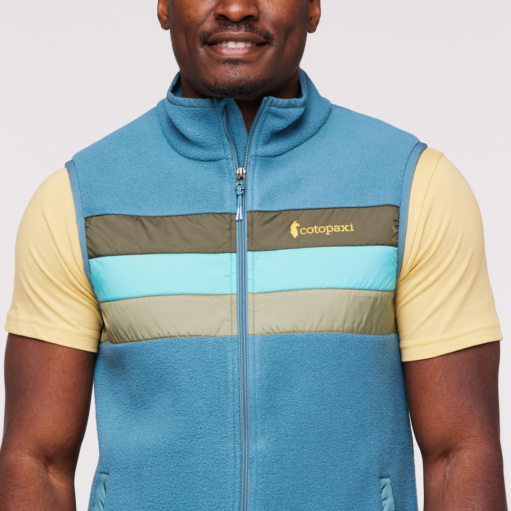 Teca Fleece Vest - Men's, Heron, Model Jeremy
