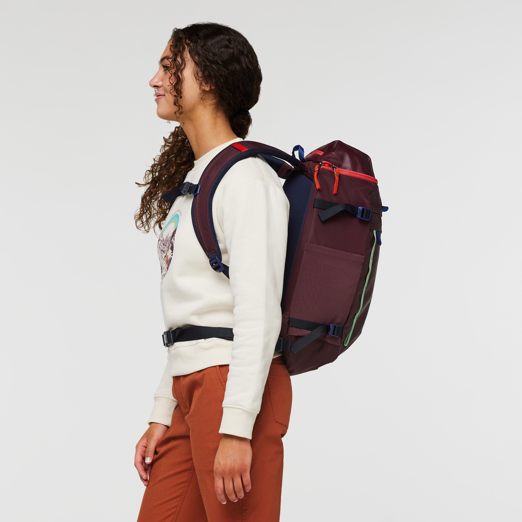 Torre 24L Bucket Pack - Cada Día, Lifestyle
