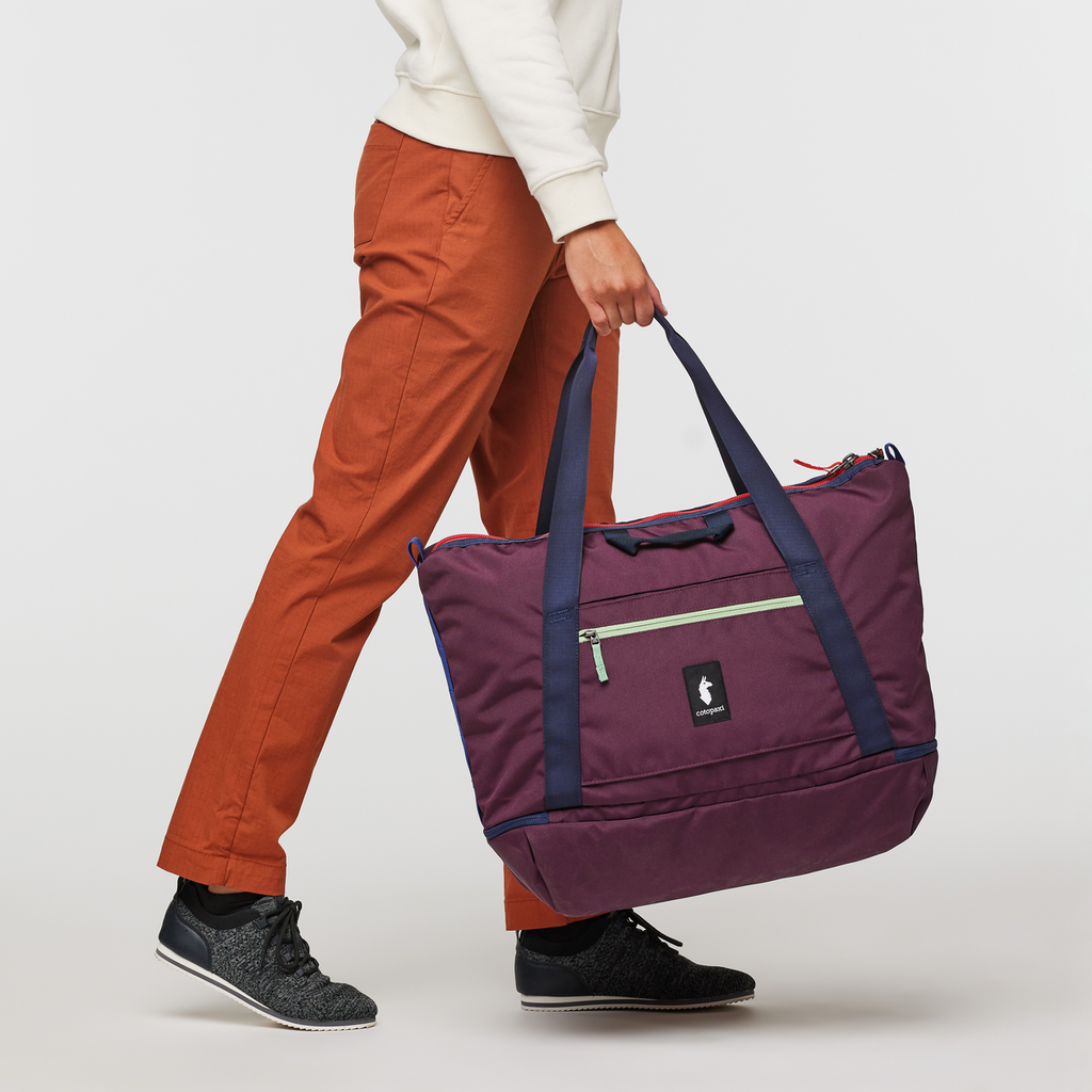 Viaje 35L Weekender Bag - Cada Día, Wine
