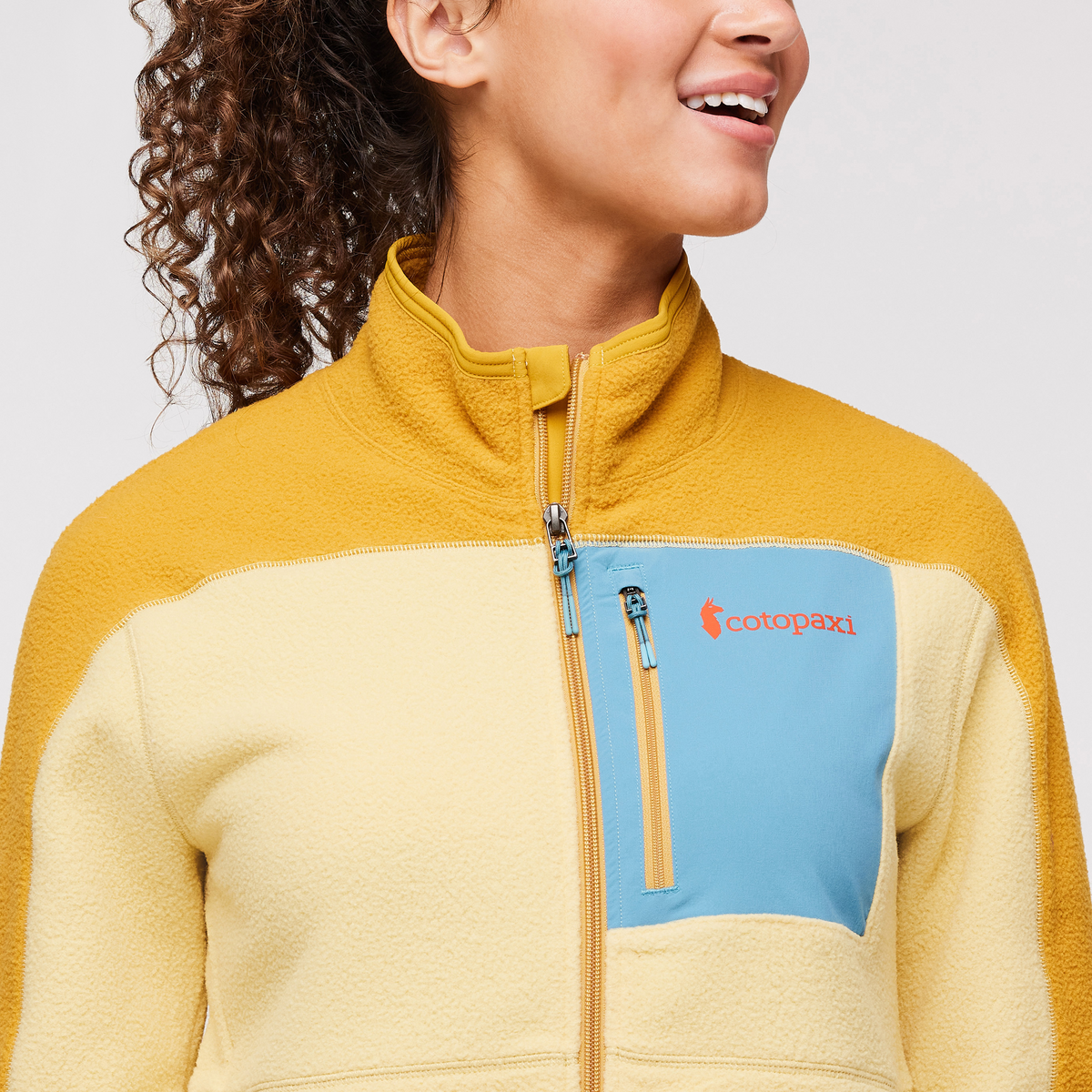 Abrazo Fleece Full-Zip Jacket - Women's, Amber/Wheat, Model London