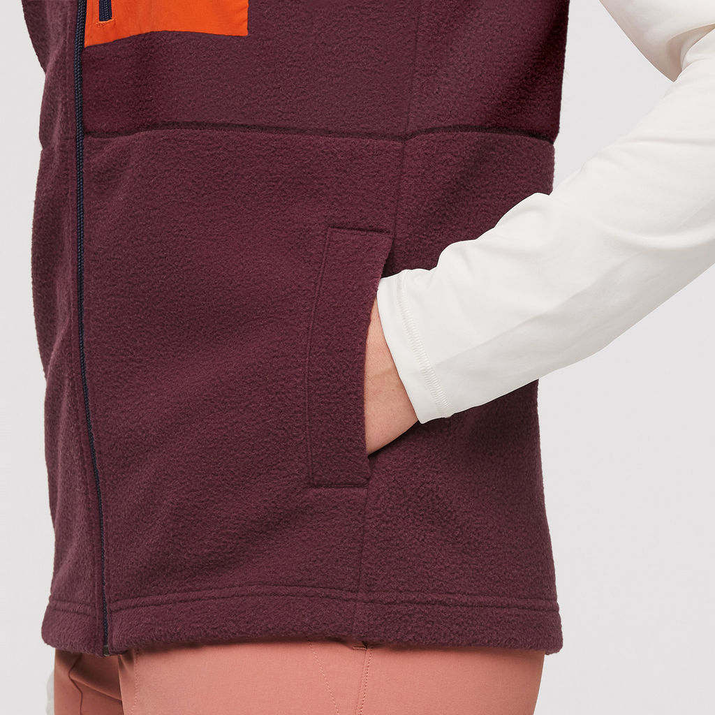 Abrazo Fleece Vest - Women's, Rosewood/Wine, Model Aya