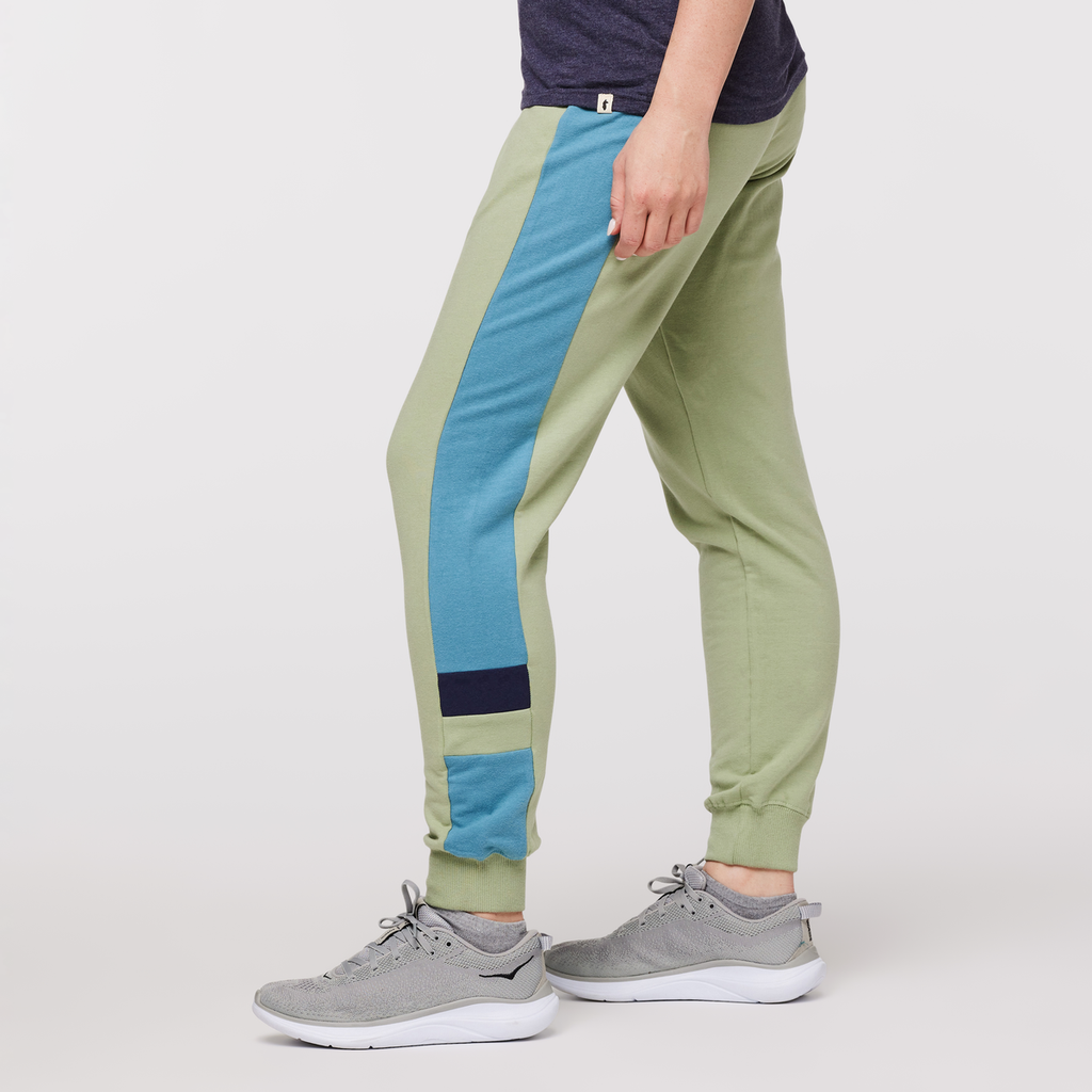 Bandera Organic Jogger - Women's, Aspen, Model Aya