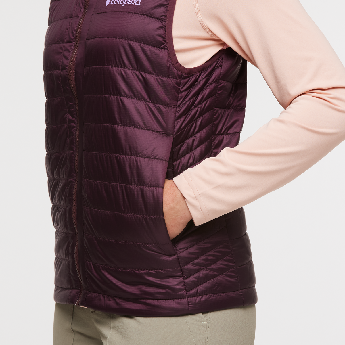 Capa Insulated Vest - Women's, Cotopaxi Wine, Model Aya