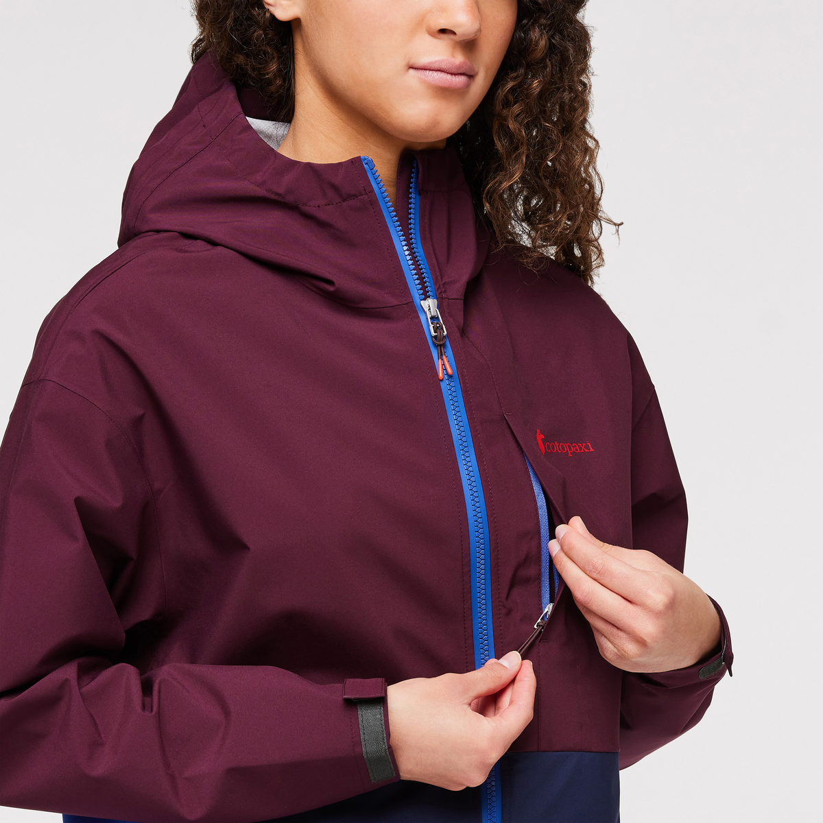 Cielo Rain Jacket - Women's, Wine, Model London