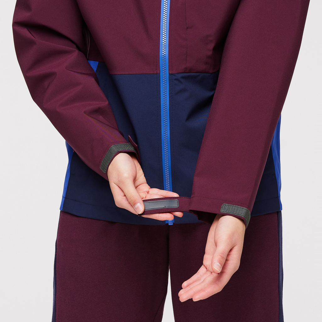 Cielo Rain Jacket - Women's, Wine, Model London