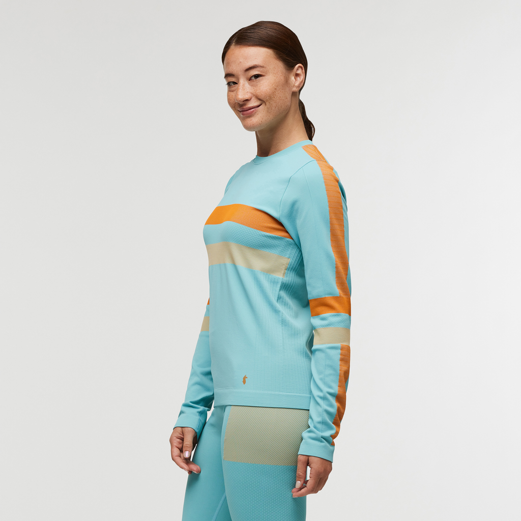 Debajo Seamless Baselayer Crew - Women's, Bluebird Stripes, Model Aya