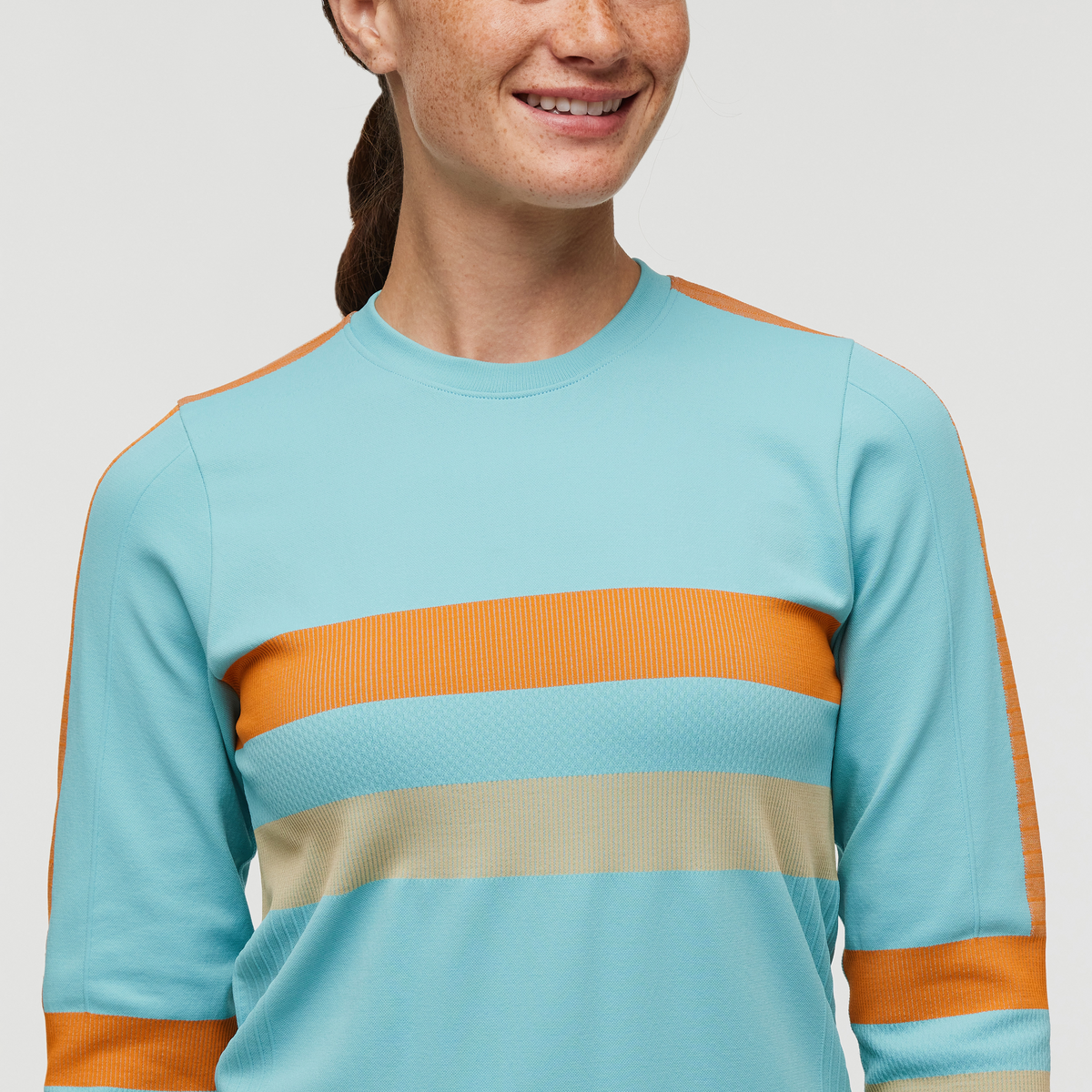 Debajo Seamless Baselayer Crew - Women's, Bluebird Stripes, Model Aya