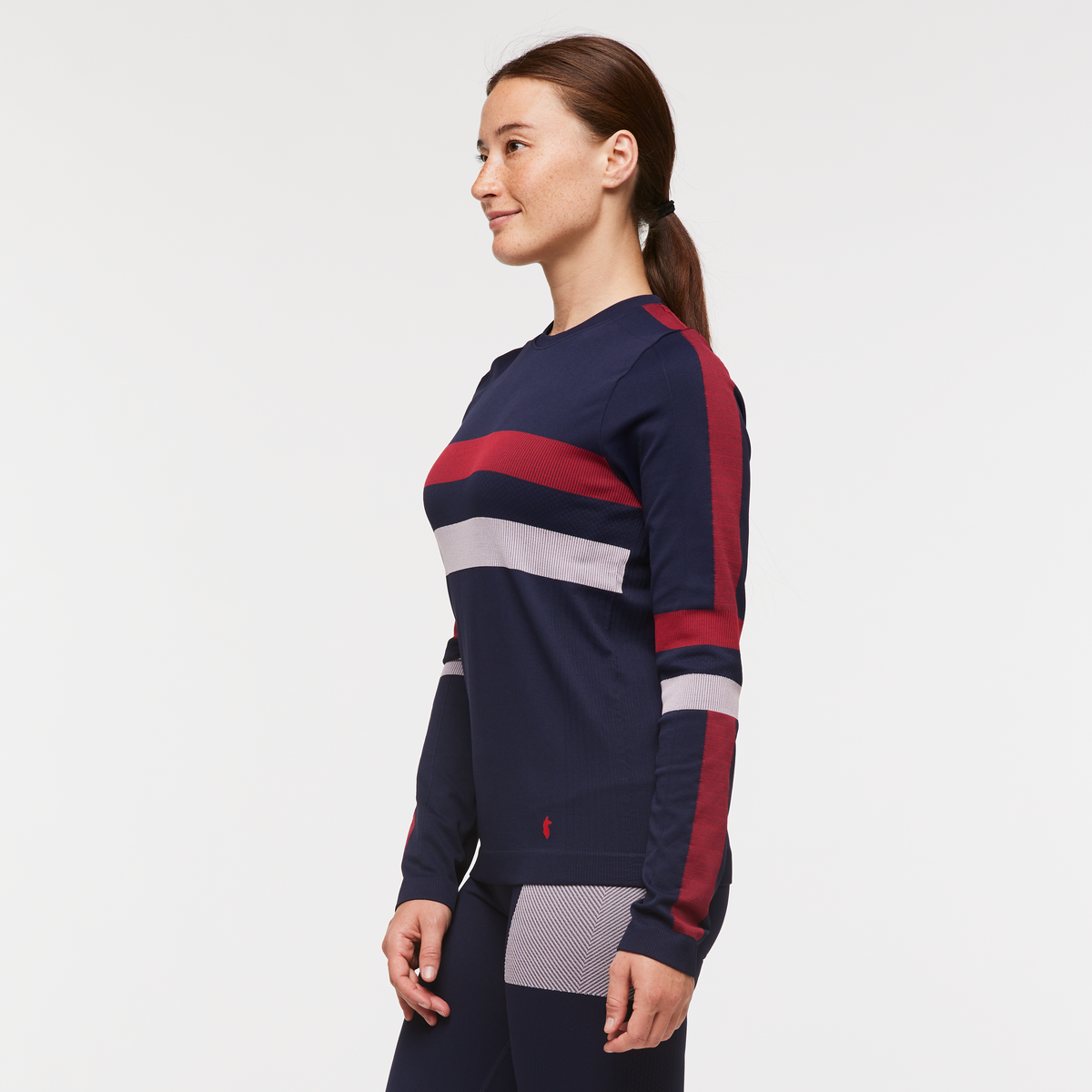 Debajo Seamless Baselayer Crew - Women's, Ink Stripes, Model Aya