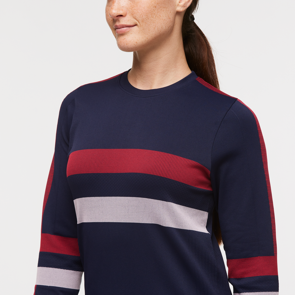 Debajo Seamless Baselayer Crew - Women's, Ink Stripes, Model Aya