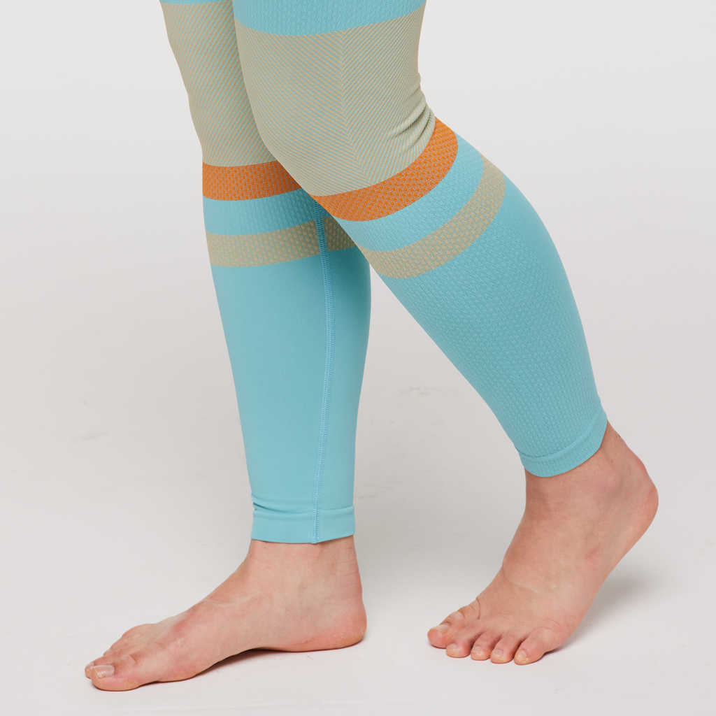 Debajo Seamless Baselayer Tight - Women's, Bluebird Stripes, Model Aya