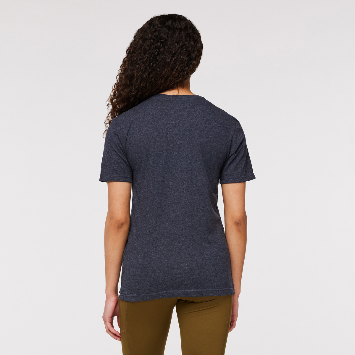 Disco Wave Organic T-Shirt - Women's, Graphite, Model London