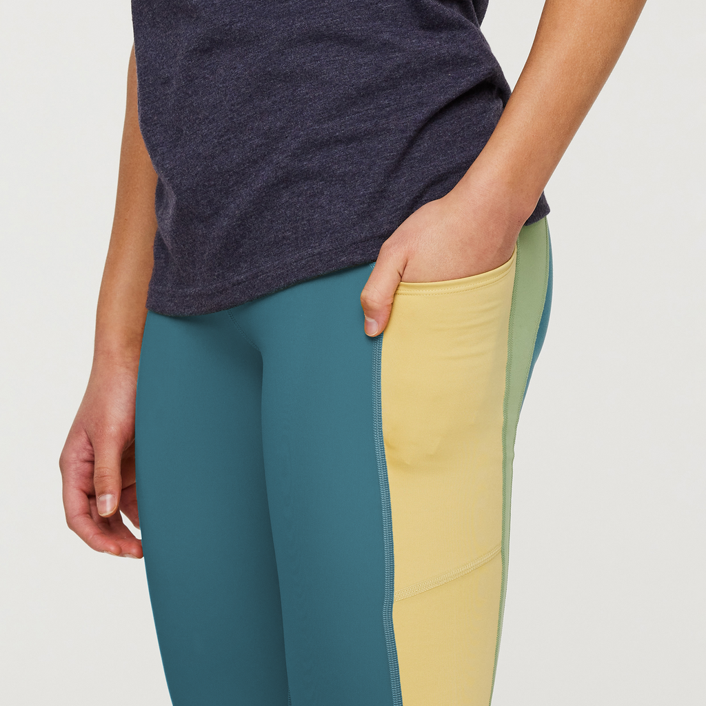 Roso Tight - Women's, Blue Spruce/Blue Spruce, Model London