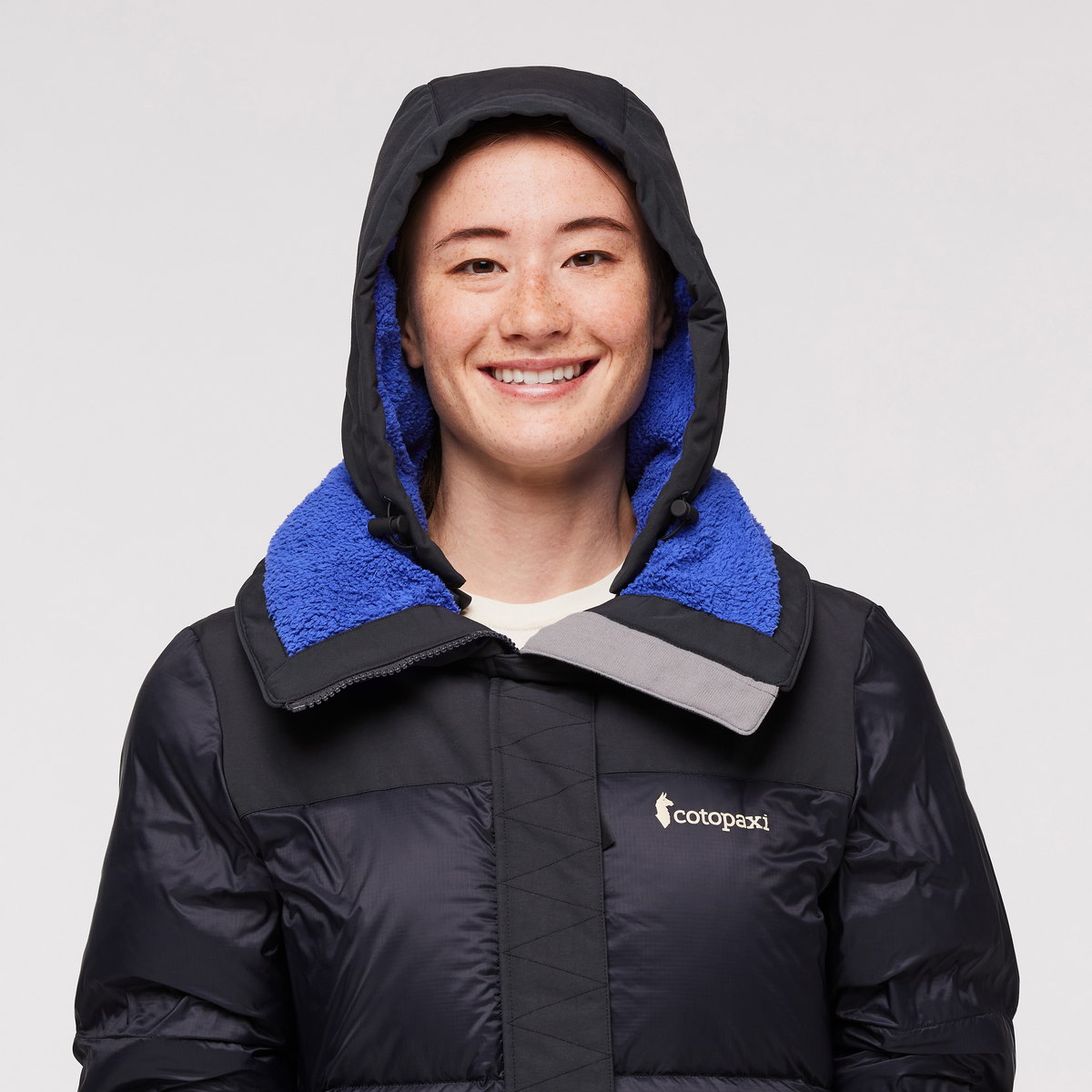 Solazo Down Parka - Women's, Black, Model Aya