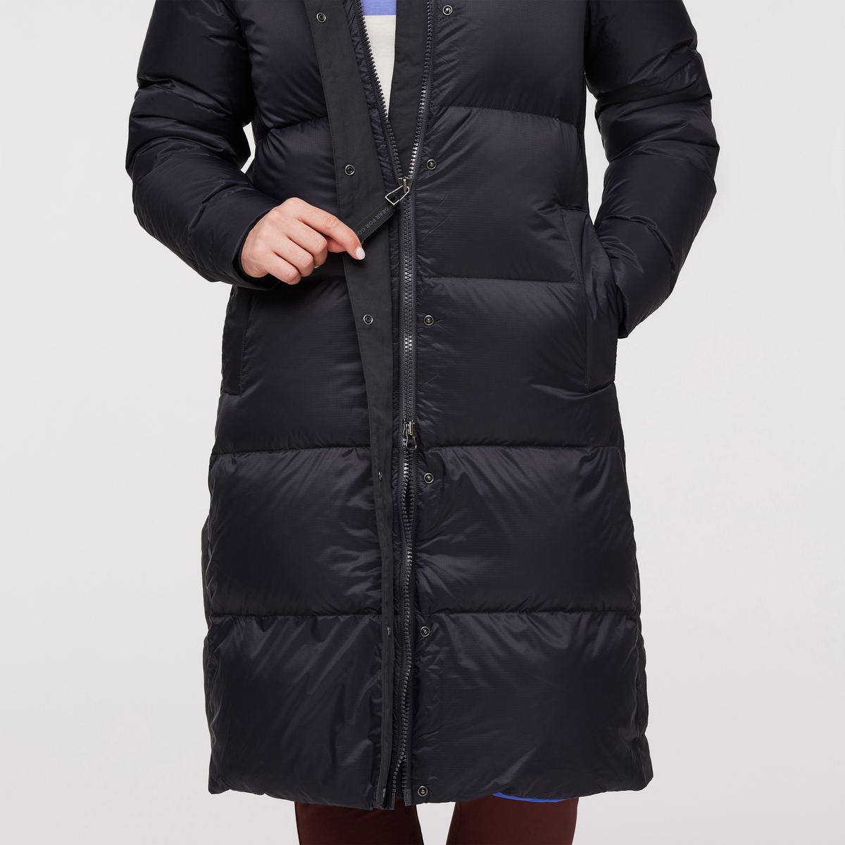 Solazo Down Parka - Women's, Black, Model Aya