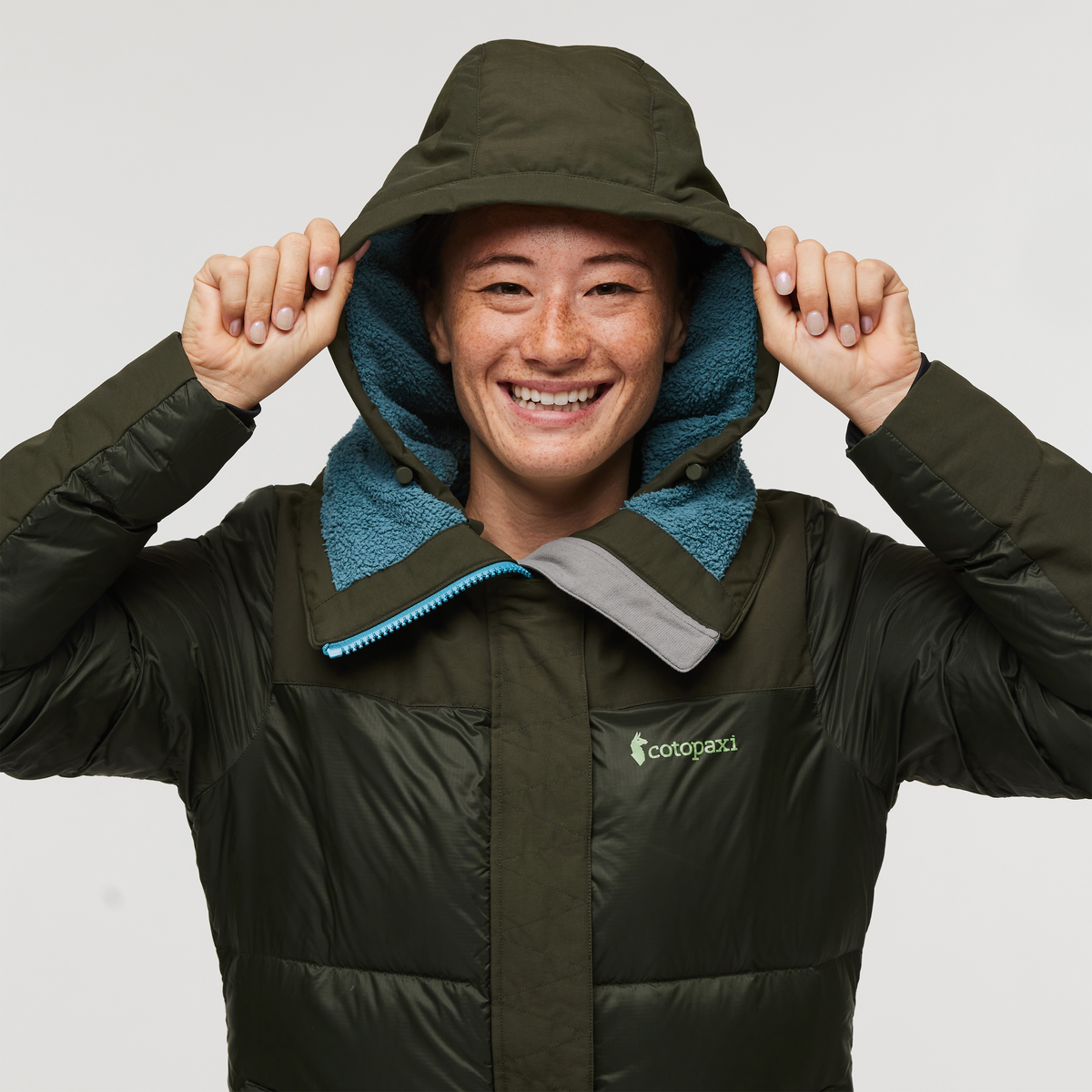 Solazo Down Parka - Women's, Woods, Model Aya