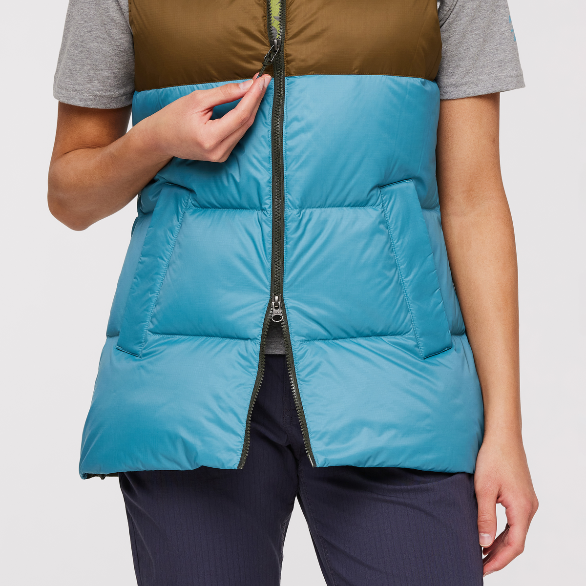 Solazo Down Vest - Women's, Woods/Drizzle, Model London