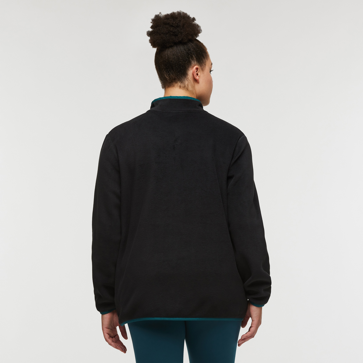 Teca Fleece Pullover - Women's, Round The World, Model Brianna
