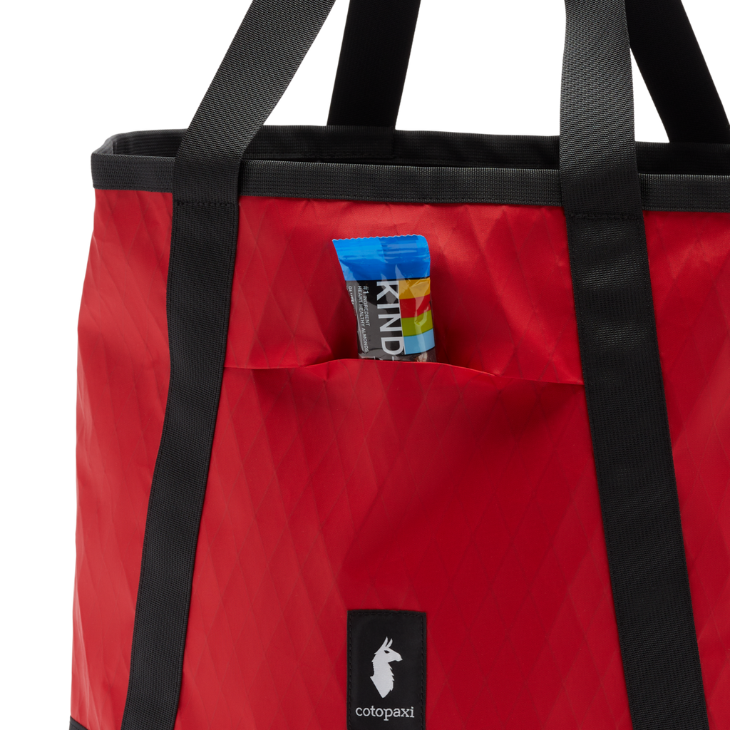 Contiguo 22L Tote, Red