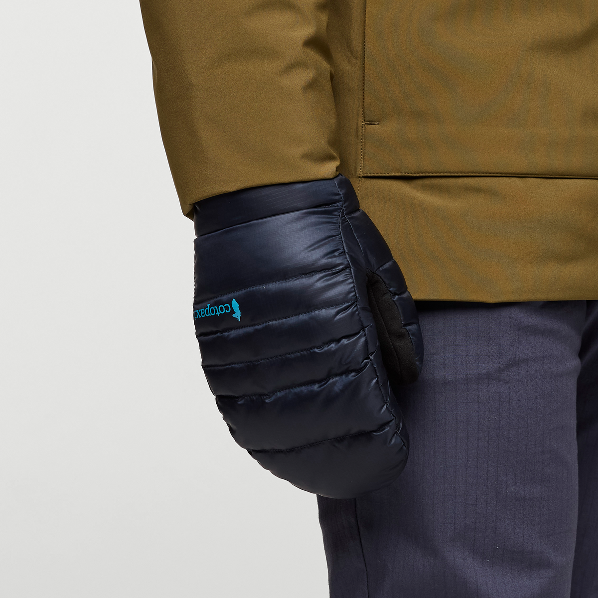 Down Mitten, Lifestyle