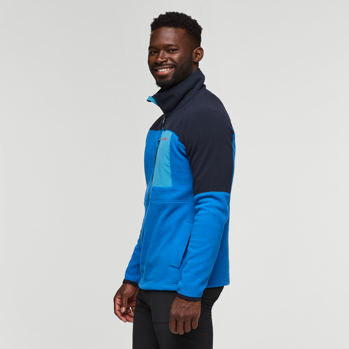 Abrazo Half-Zip Fleece Jacket - Men's, Carbon/Atlantic, Model Kirk