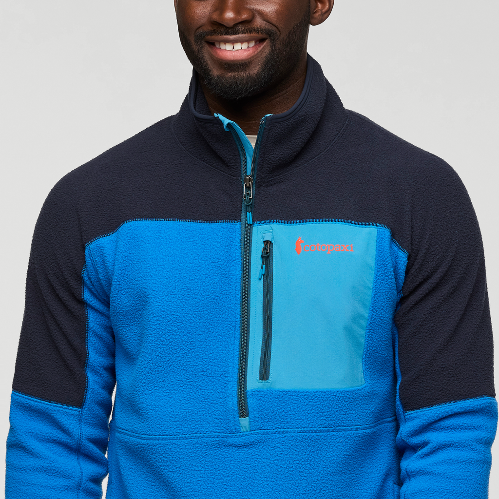 Abrazo Half-Zip Fleece Jacket - Men's, Carbon/Atlantic, Model Kirk