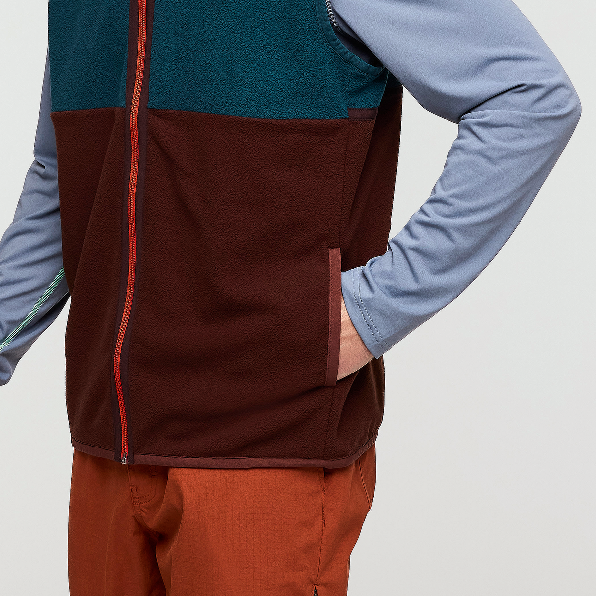 Amado Fleece Vest - Men's, Abyss/Chestnut, Model Kellan