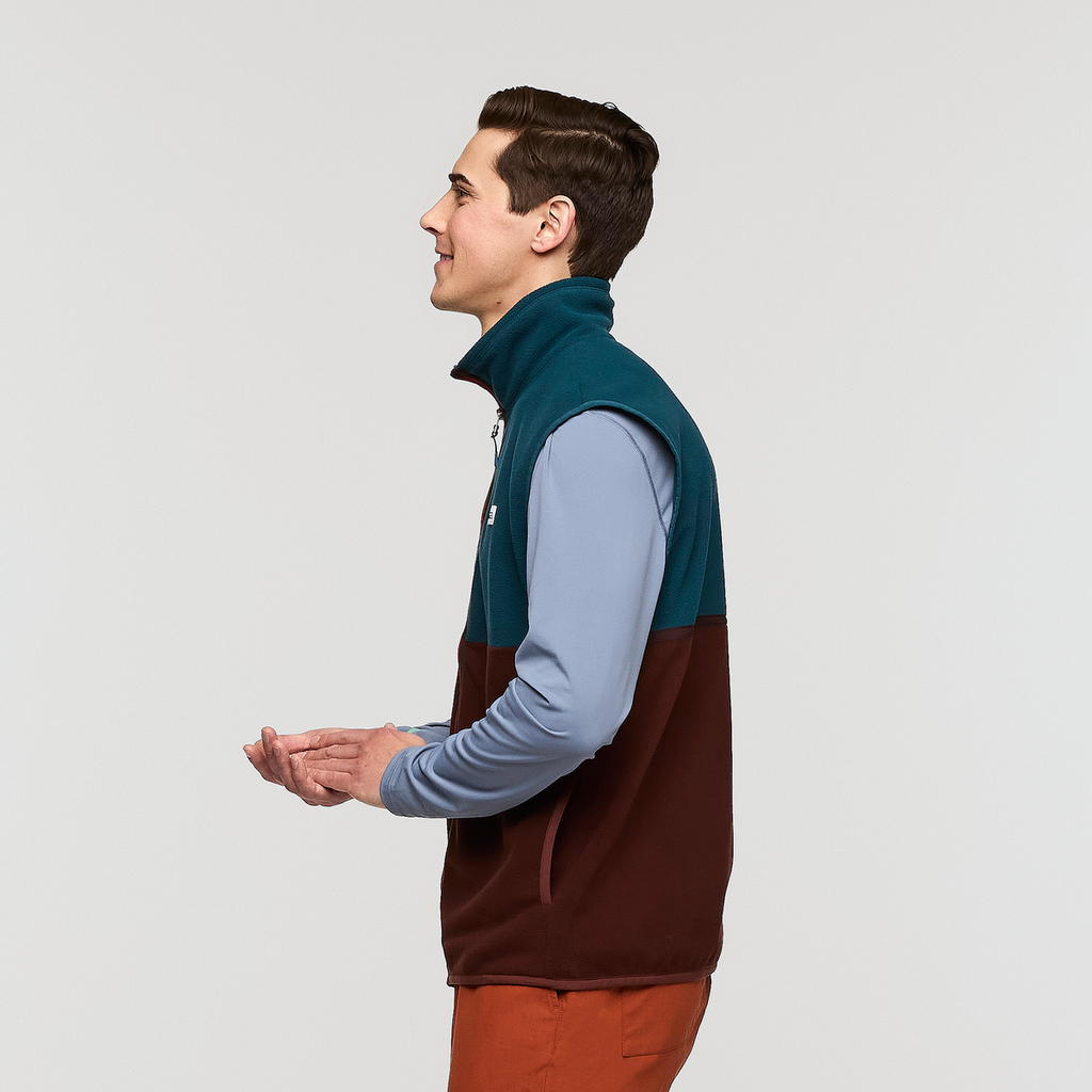 Amado Fleece Vest - Men's, Abyss/Chestnut, Model Kellan