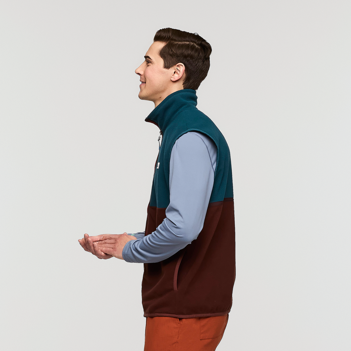 Amado Fleece Vest - Men's, Abyss/Chestnut, Model Kellan